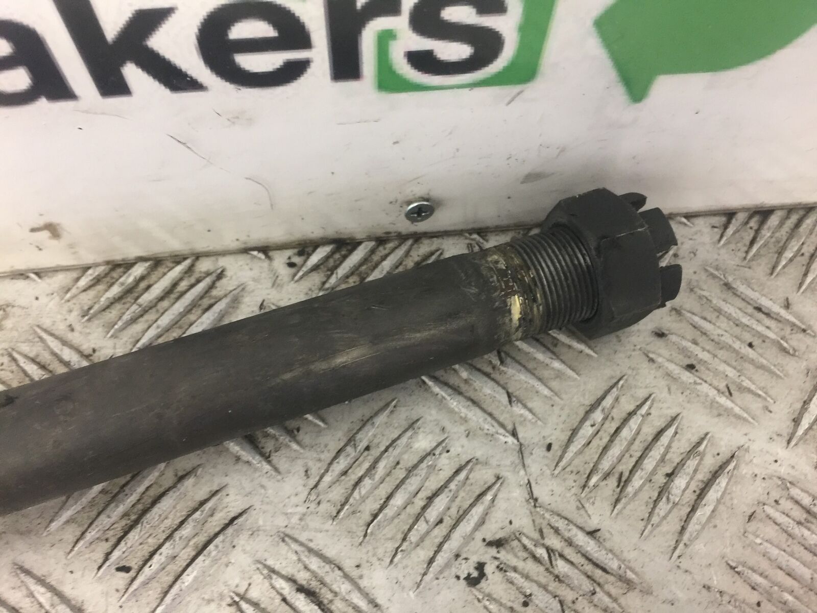 KAWASAKI ZX12R ZX12 R REAR WHEEL SPINDLE YEAR 2000
