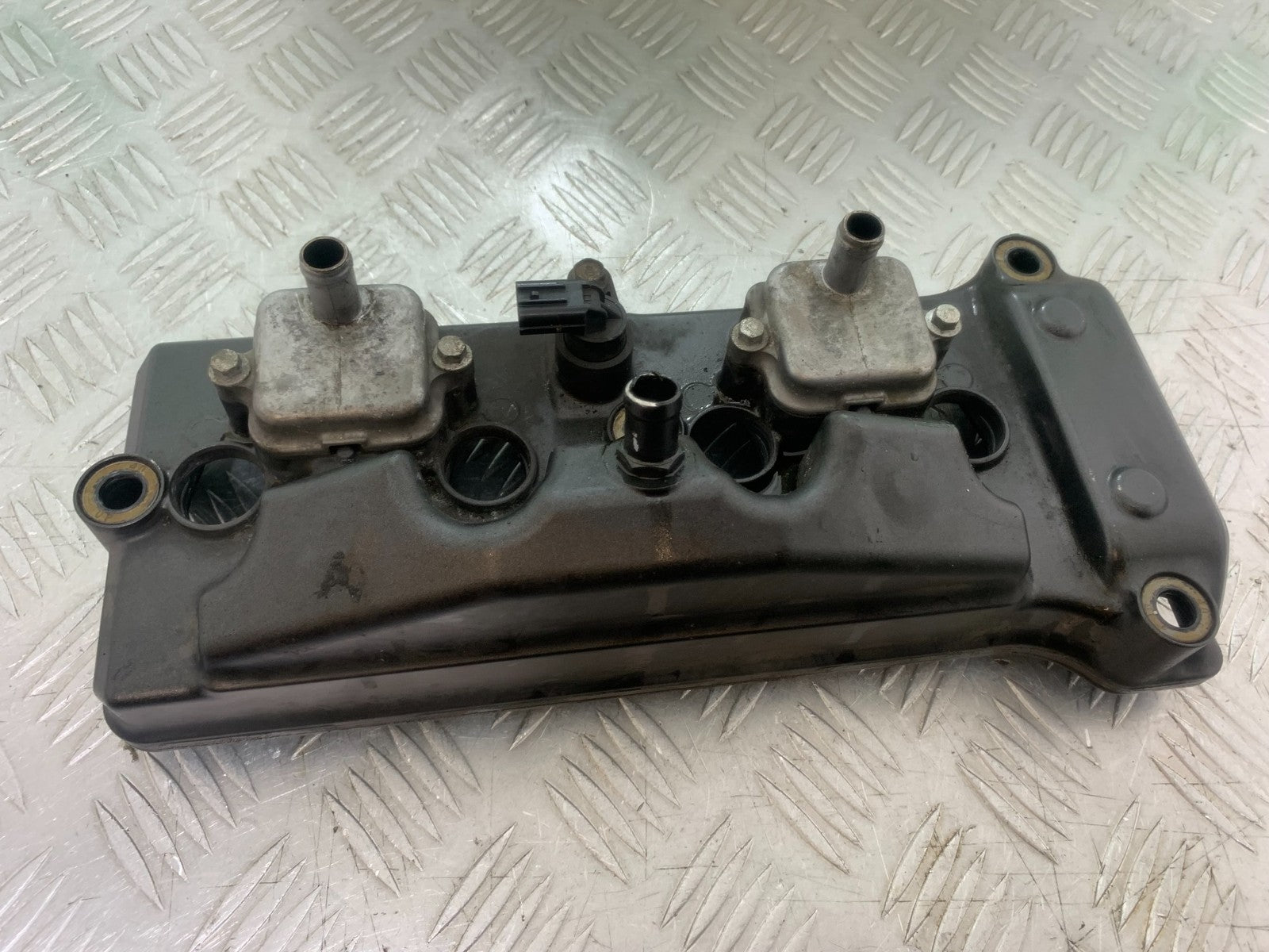 HONDA CBR1000 rr FIREBLADE ROCKER COVER  2008-2011 (CMB1253)