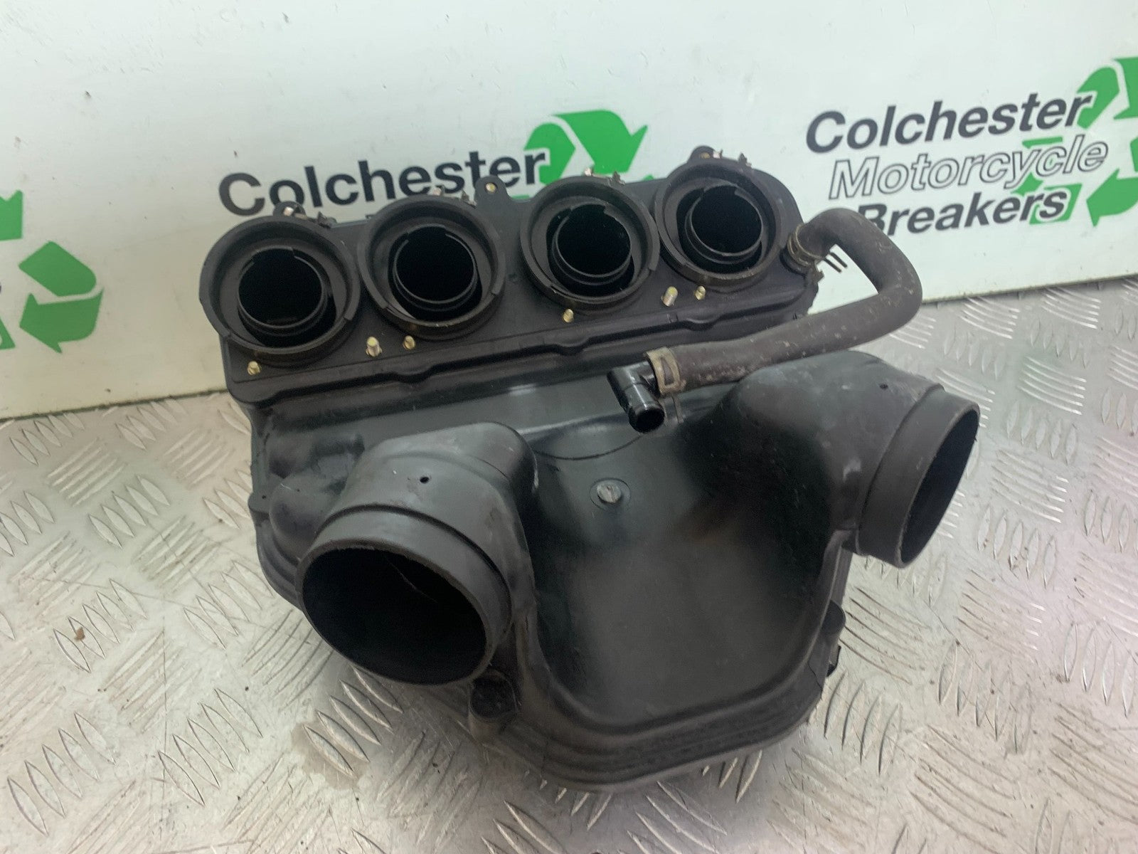 KAWASAKI ZX9R ZX9 E1 AIRBOX   YEAR 2000-01 (CMB1171)