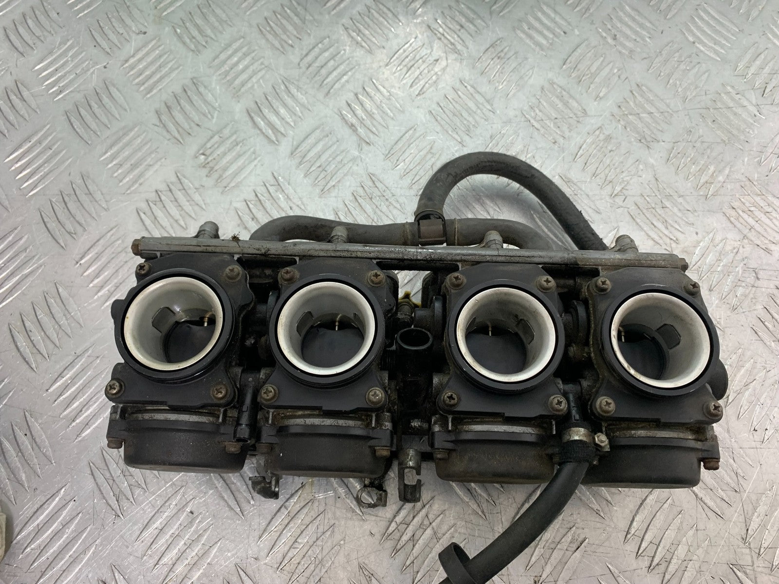 HONDA CB600 CB 600 HORNET CARBS  YEAR 1998-2002 (CMB1297)