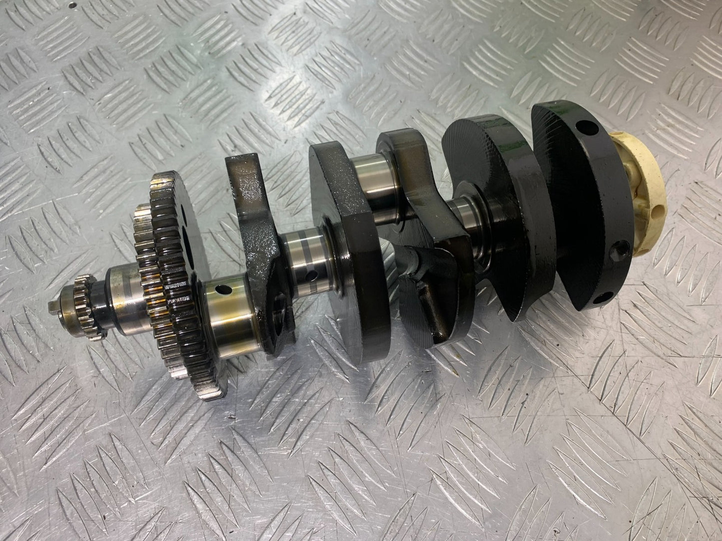 TRIUMPH 955I SPRINT RS CRANKSHAFT  YEAR 1999-04