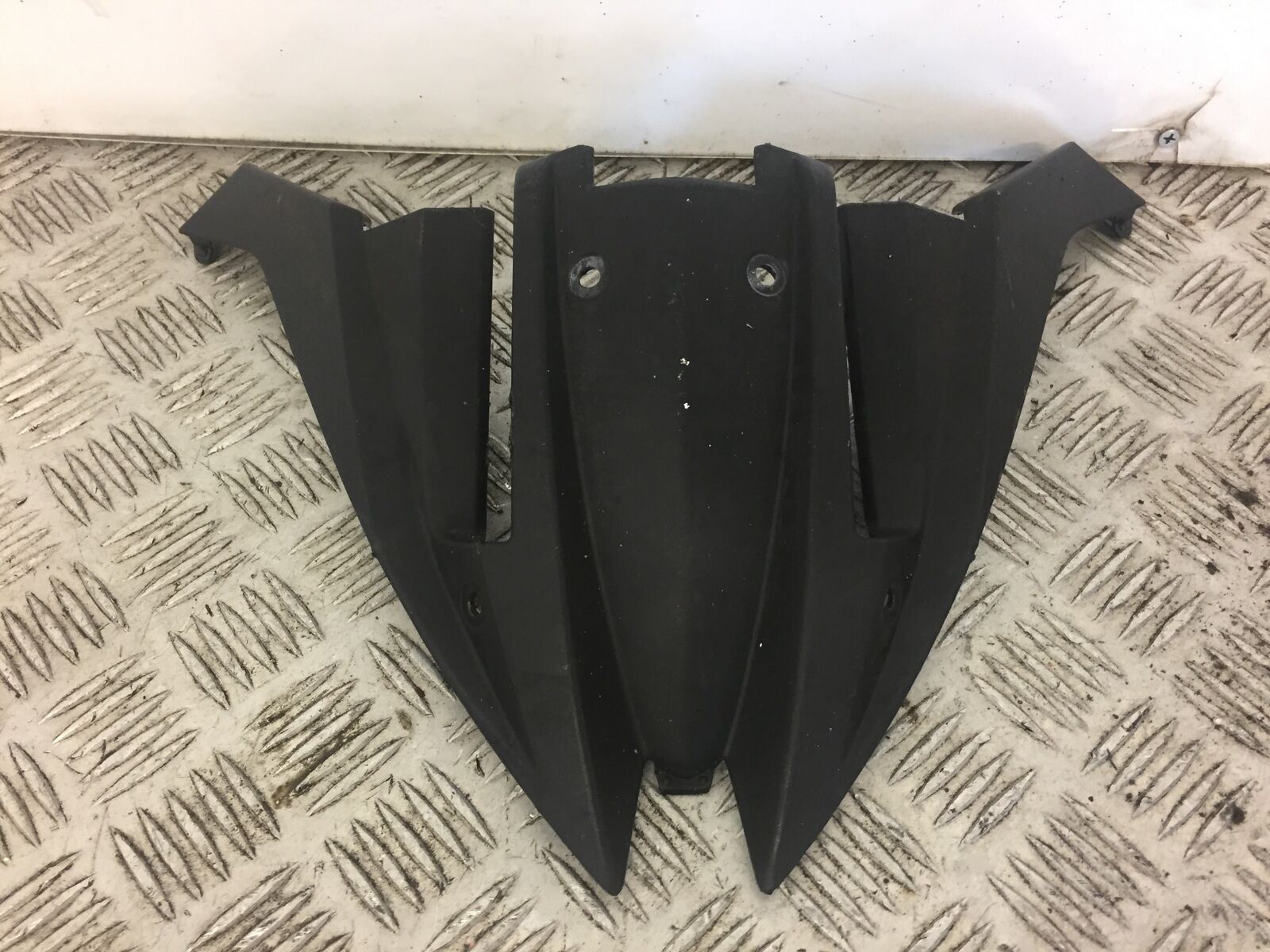 KAWASAKI ER6 F SCREEN INFILL PANEL YEAR 2016