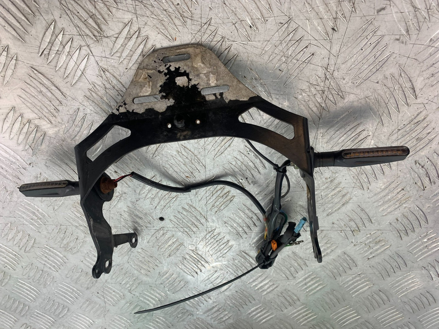 HONDA CBR1000 rr FIREBLADE TAIL TIDY AND INDICATORS  YEAR 2006 (CMB1220)