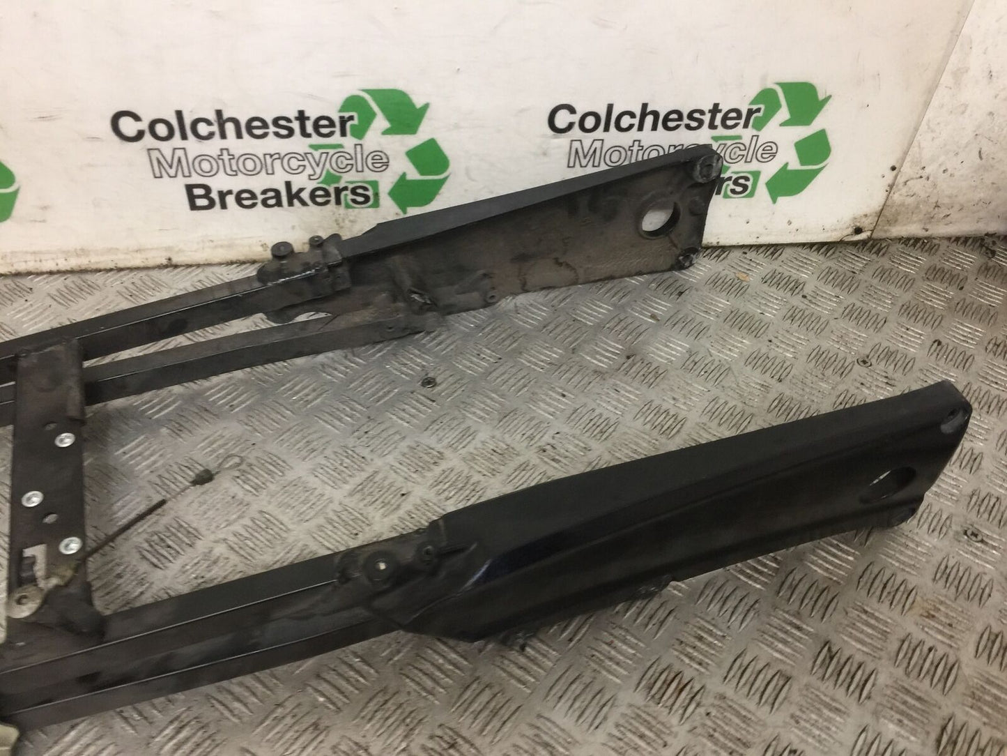 KAWASAKI ZZR1400 ZZR 1400 REAR SUBFRAME   YEAR 2007-11(STOCK 893)