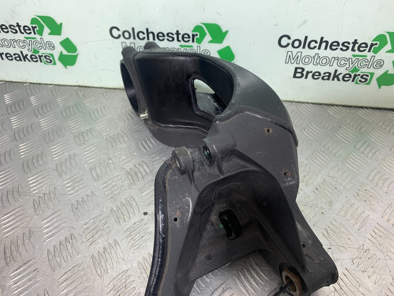 DUCATI 1198 S SWINGARM YEAR 2009-2011 (CMB1219)
