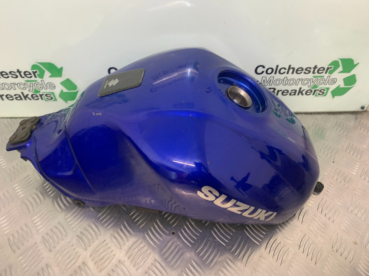 SUZUKI SV1000 SV 1000 K4 PETROL TANK YEAR 2004 (STOCK 990)