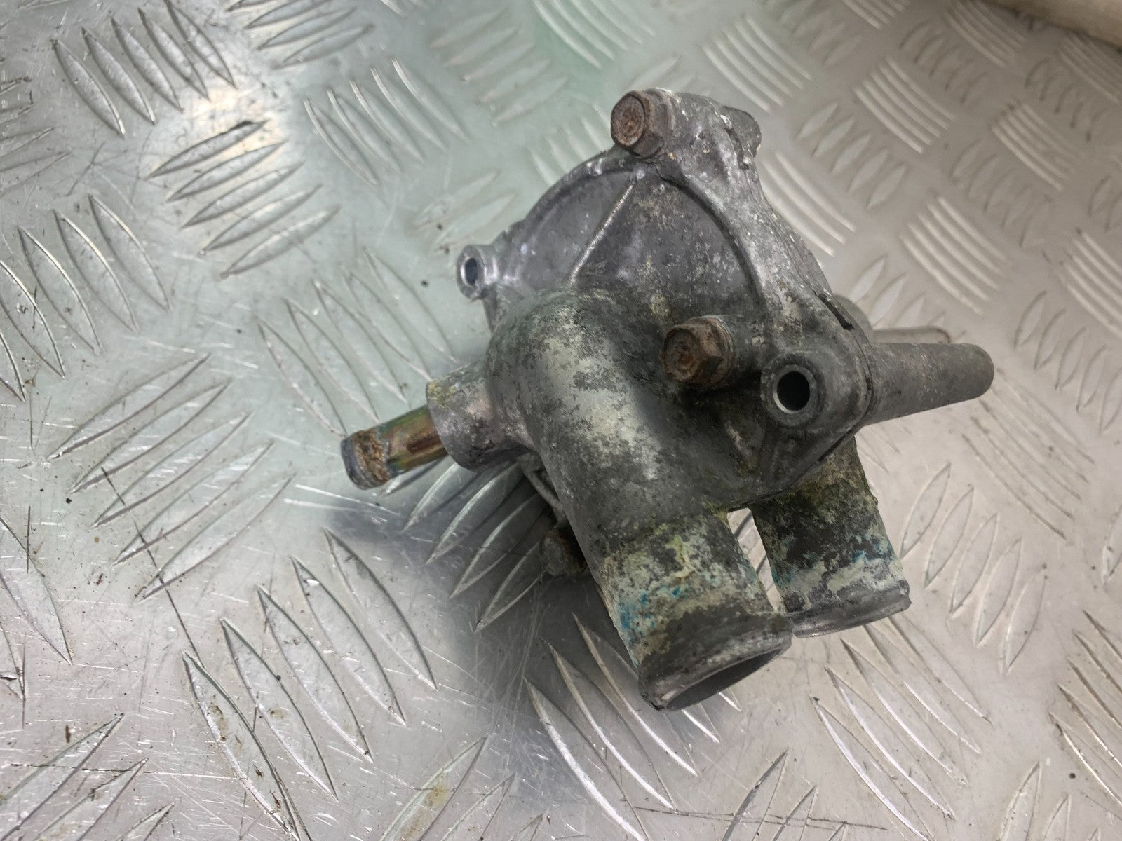 HONDA VFR800 PRE V-TEC WATER PUMP  YEAR 1998-2001 (CMB1233)