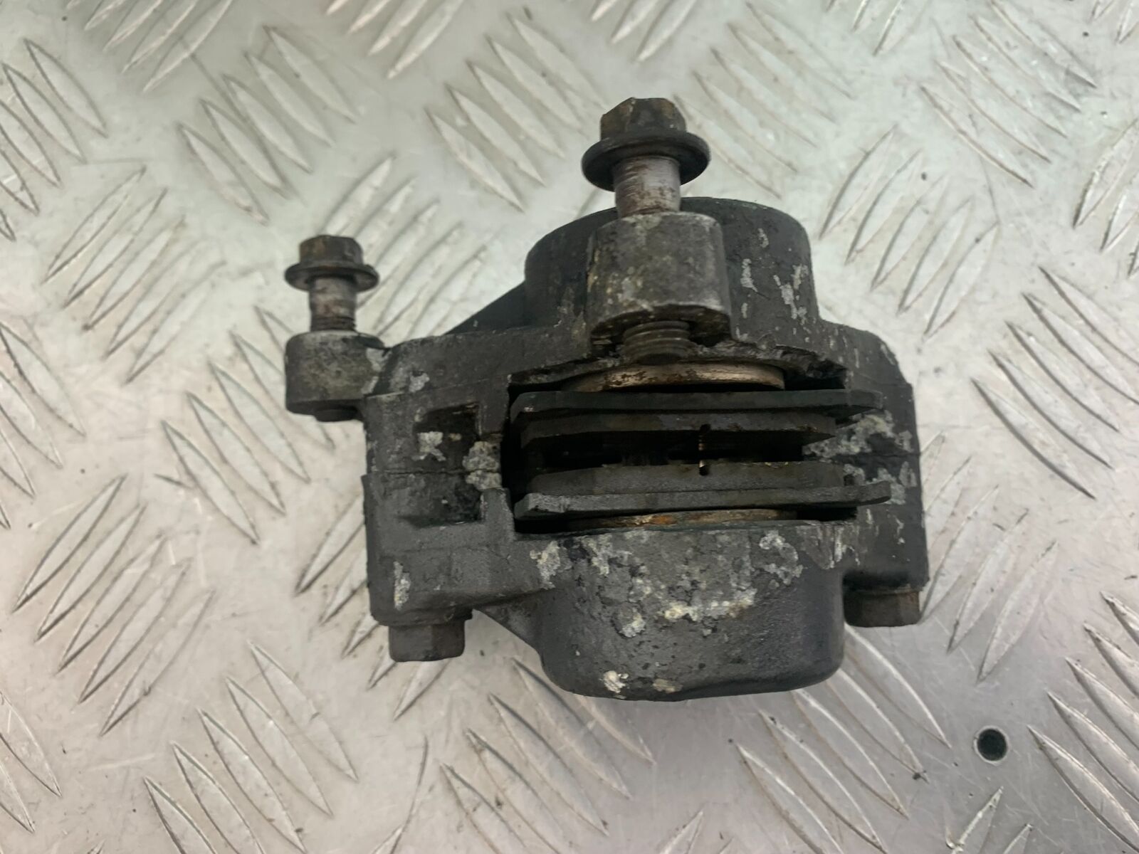 YAMAHA XVS 1100 DRAGSTAR REAR CALIPER  2000-2007 (CMB1108)