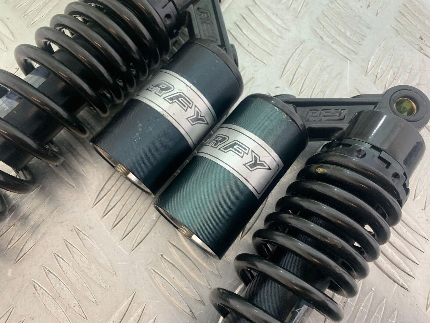 HERALD CLASSIC 125 REAR SHOCKS YEAR 2014 (CMB1058)