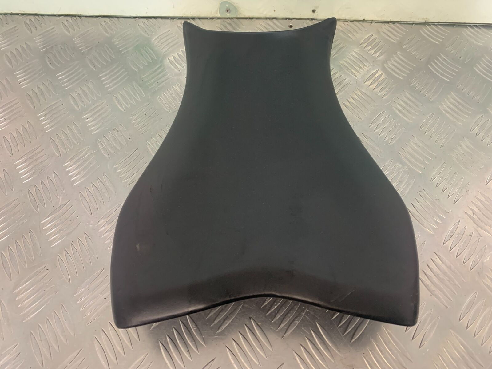 HONDA CBR1000 rr FIREBLADE FRONT SEAT  2008-2011 (STOCK 986)