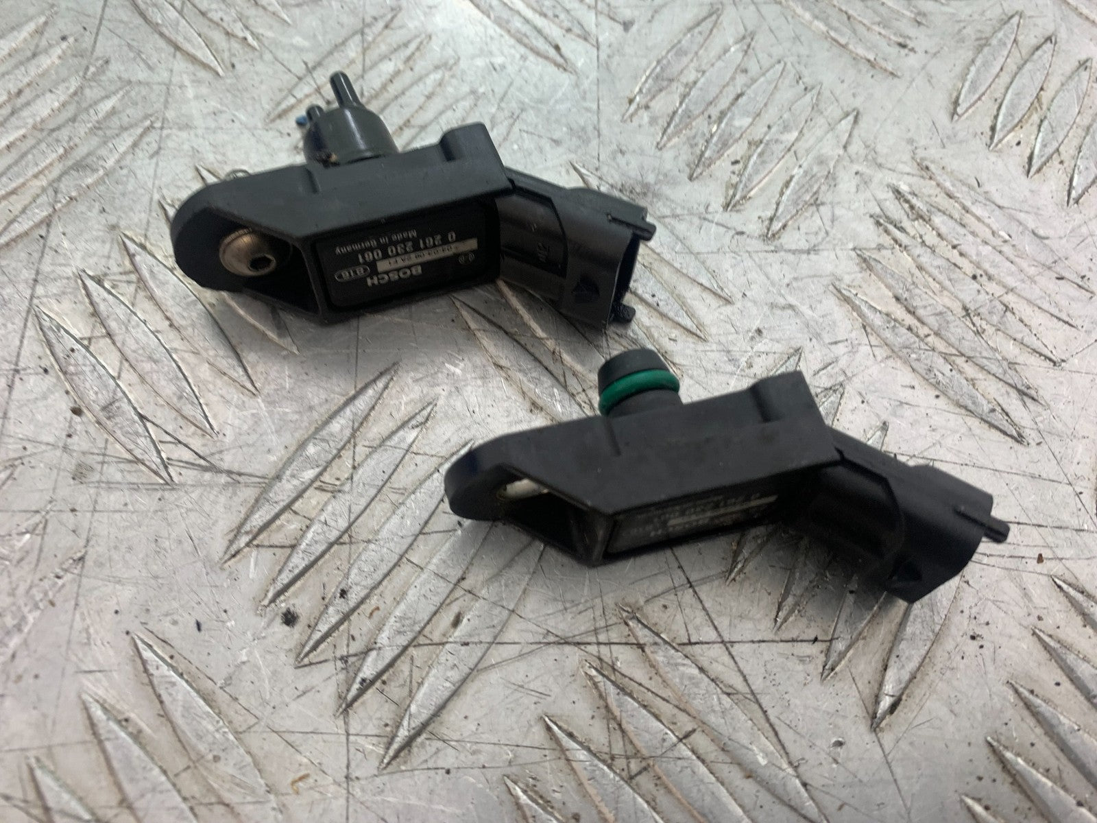 APRILIA RSV1000 R FACTORY AIR SENSORS  2004-09 (CMB1203)