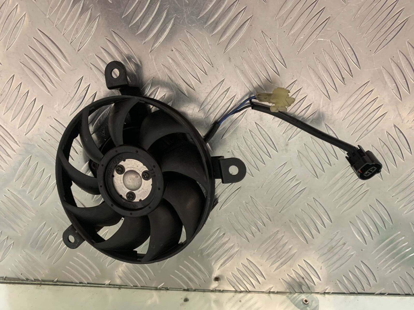 SUZUKI DL 650 V-STROM RADIATOR FAN   YEAR 2006 2011 (STOCK 954)