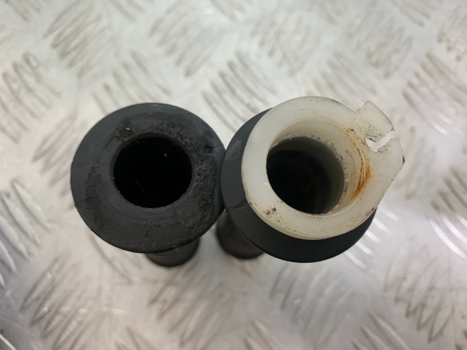 HONDA CBF125 CBF 125 THROTTLE TWIST GRIP   YEAR 2009-14 (CMB1182)