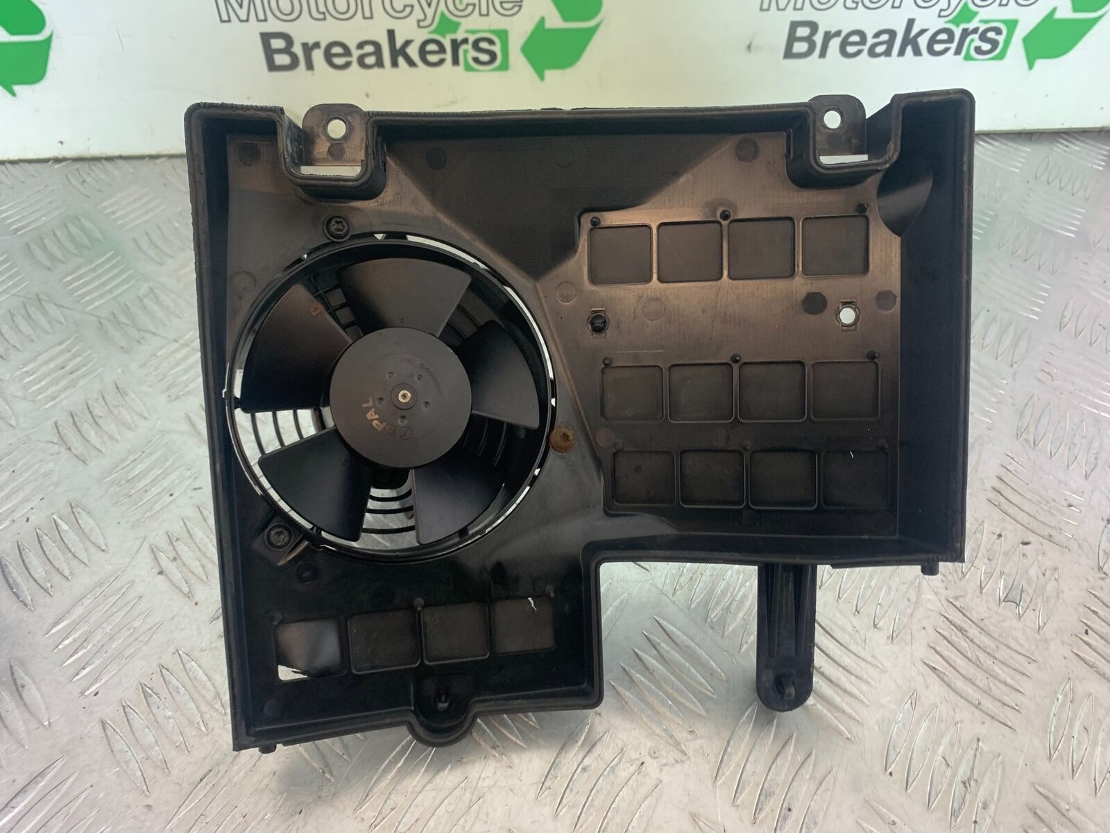 KTM 990 SUPERMOTO T RADIATOR FAN  YEAR 2010-2011  (CMB1127)