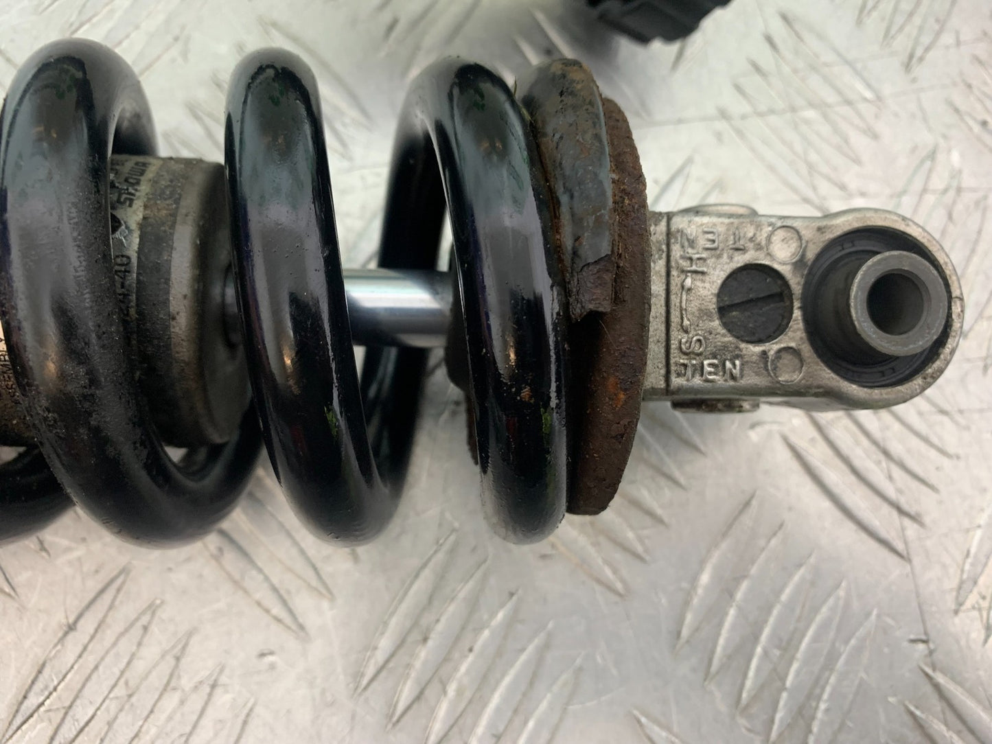 TRIUMPH 1050 SPRINT GT REAR SHOCK  YEAR 2010-2016 (CMB1250)