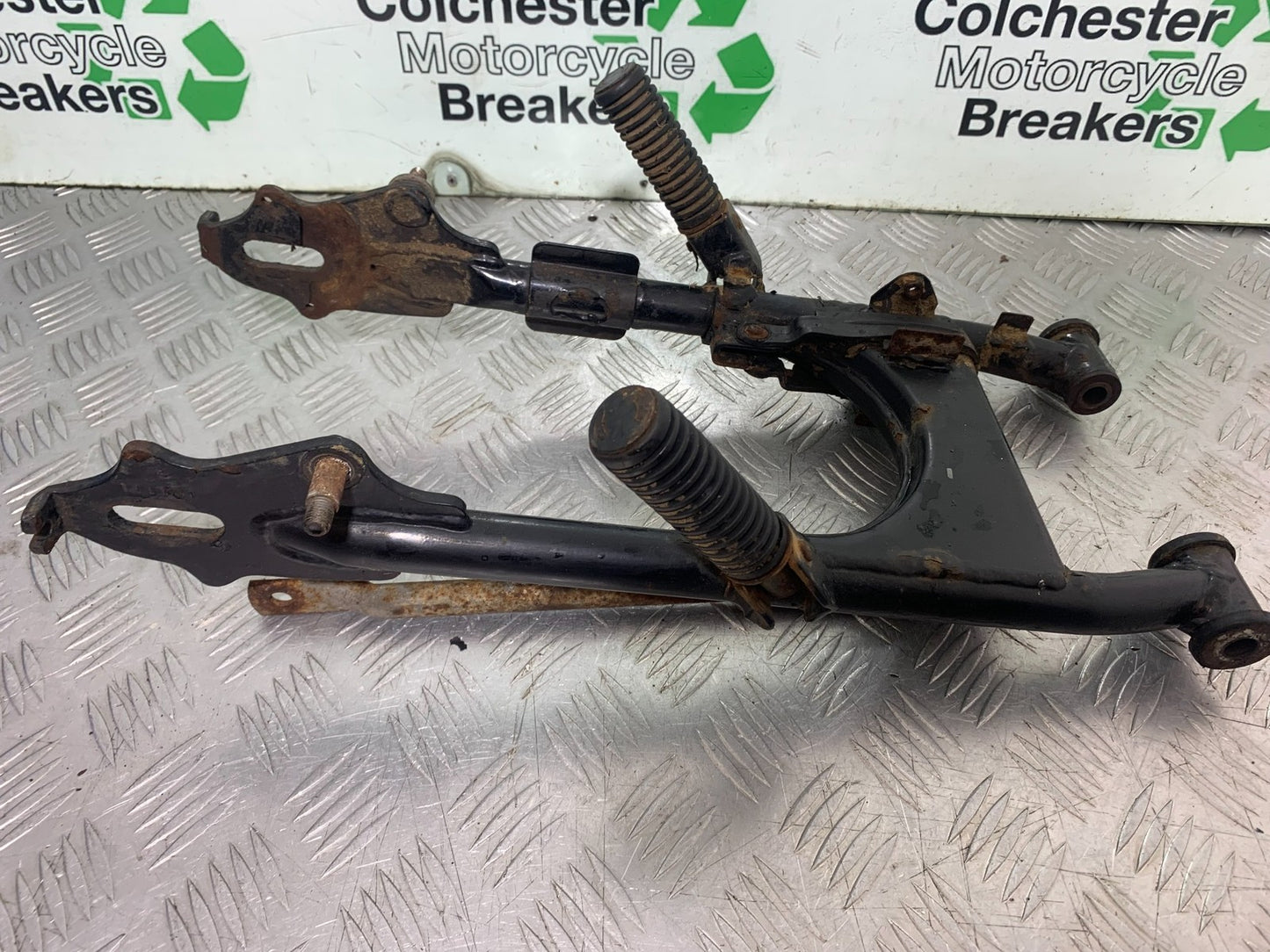 HONDA CG125 CG 125 SWINGARM   YEAR 1998-2000 (CMB1282)