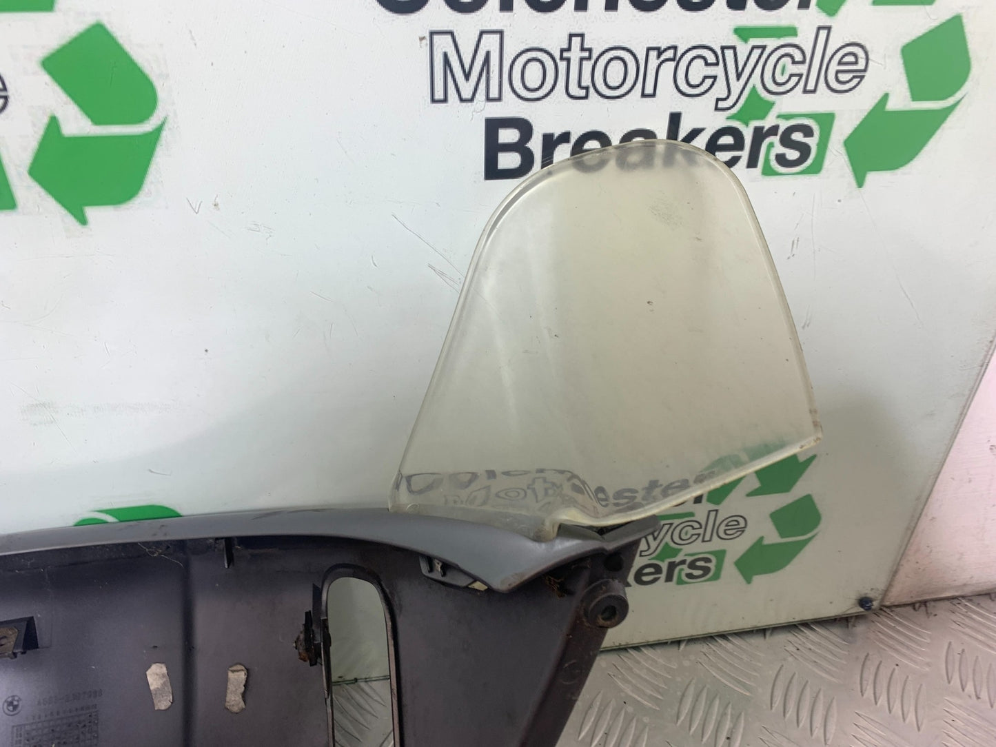 BMW K1200 K 1200 LT SCREEN INFILL PANEL  YEAR 1999-07 (CMB1138)