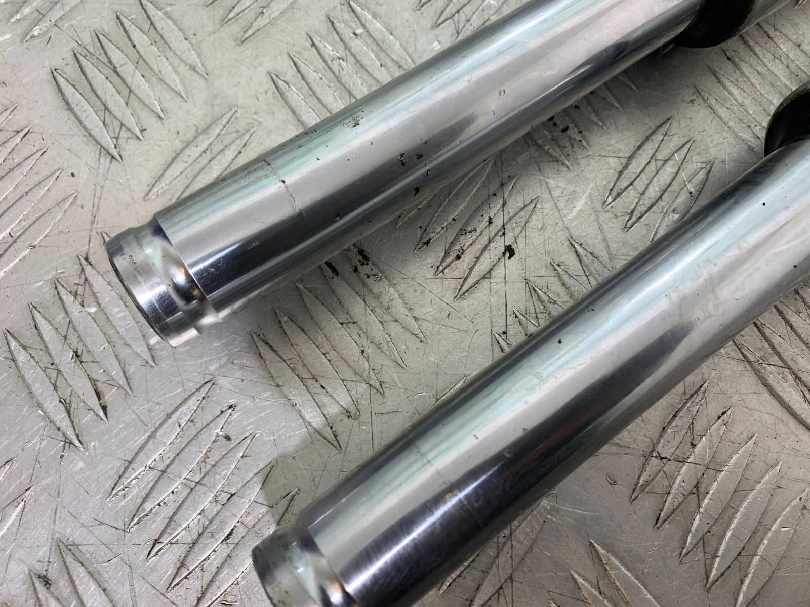 HONDA NSC110 VISION FORKS   YEAR 2017-2020 (CMB1249)