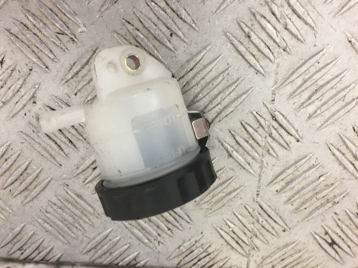 KAWASAKI ZX6R ZX6 J FRONT BRAKE FLUID POT  YEAR 2000  (STOCK 456)