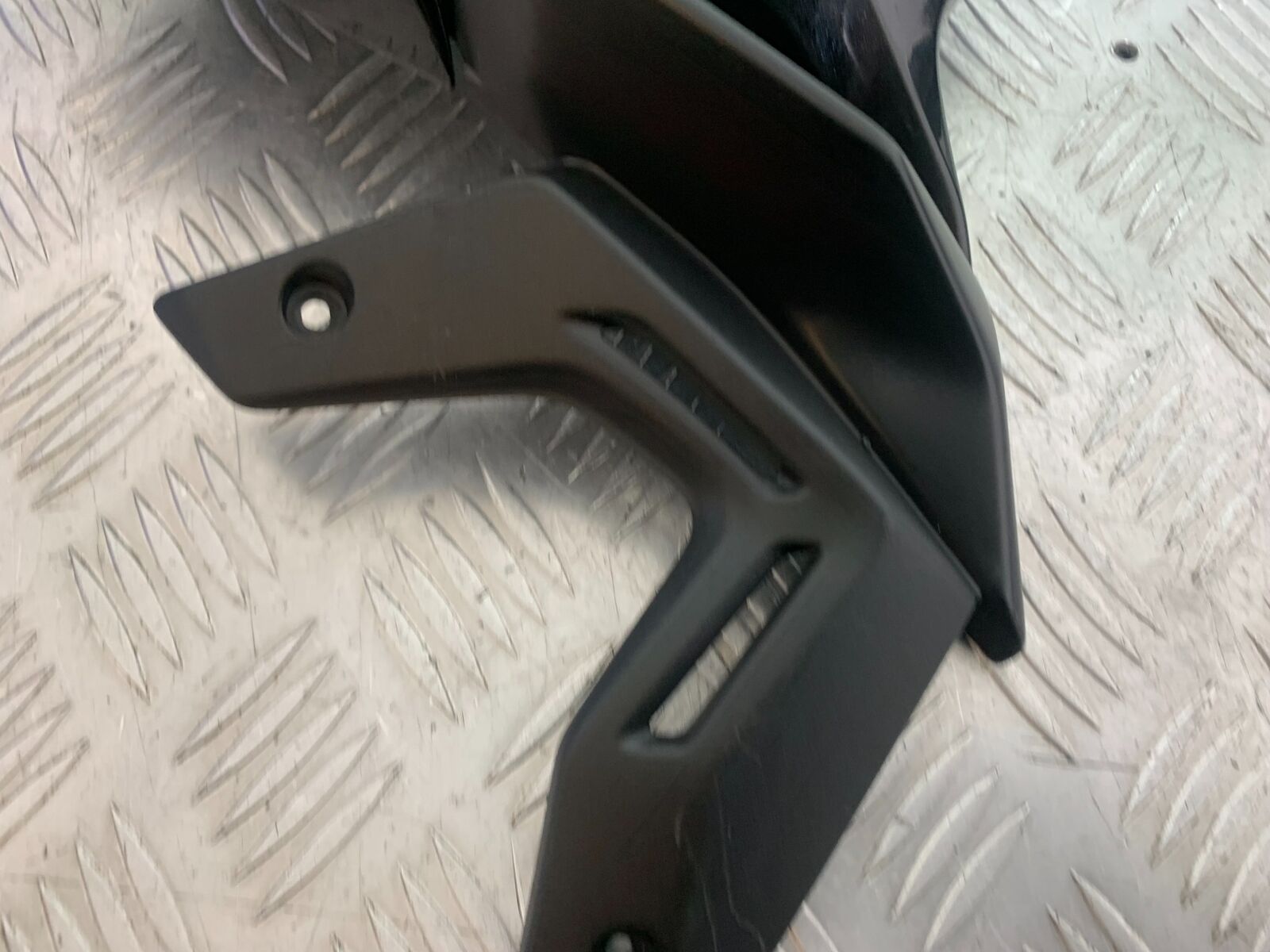 KAWASAKI Z650 ER650 KNFAN RIGHT FAIRING PANEL  YEAR 2022-2024 (CMB1112)