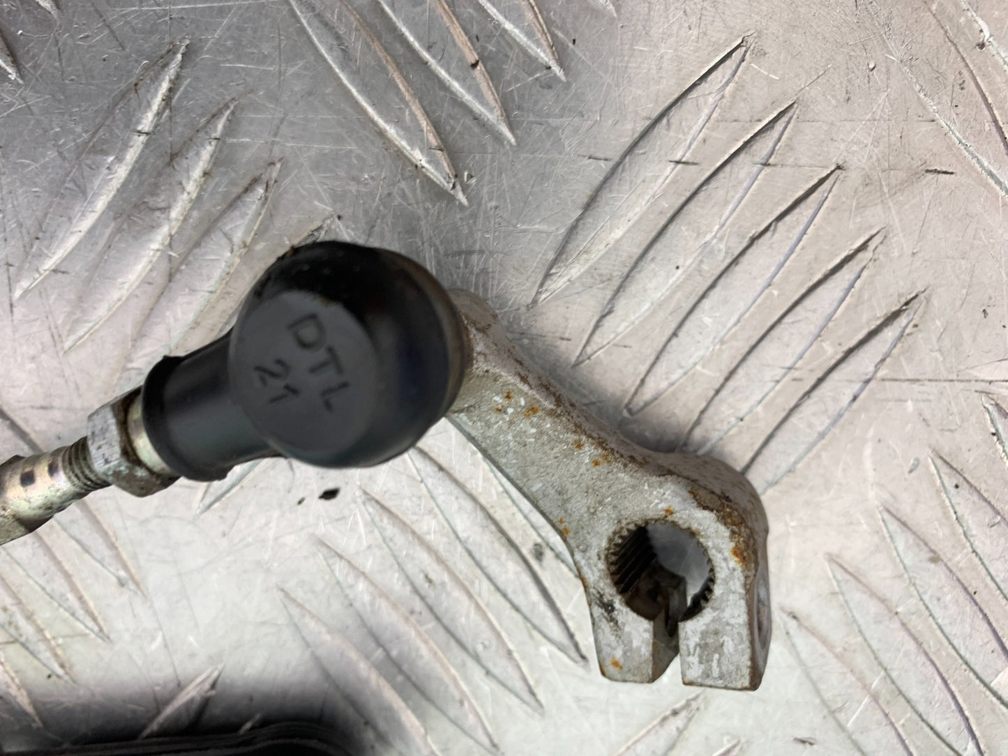 KTM 125 DUKE GEAR LEVER YEAR 2018-2023 (CMB1185)