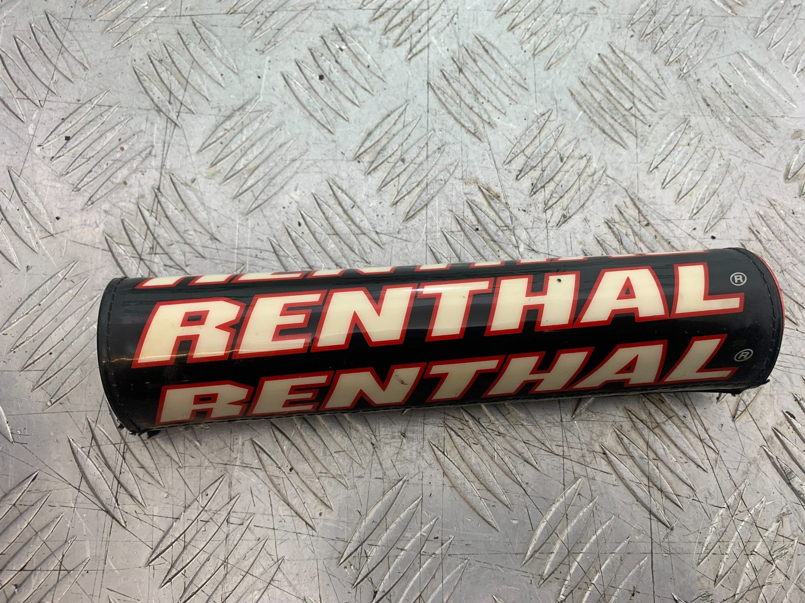 KAWASAKI KXF450 KXF 450 RENTHAL PAD  YEAR 2013 CMB1217)