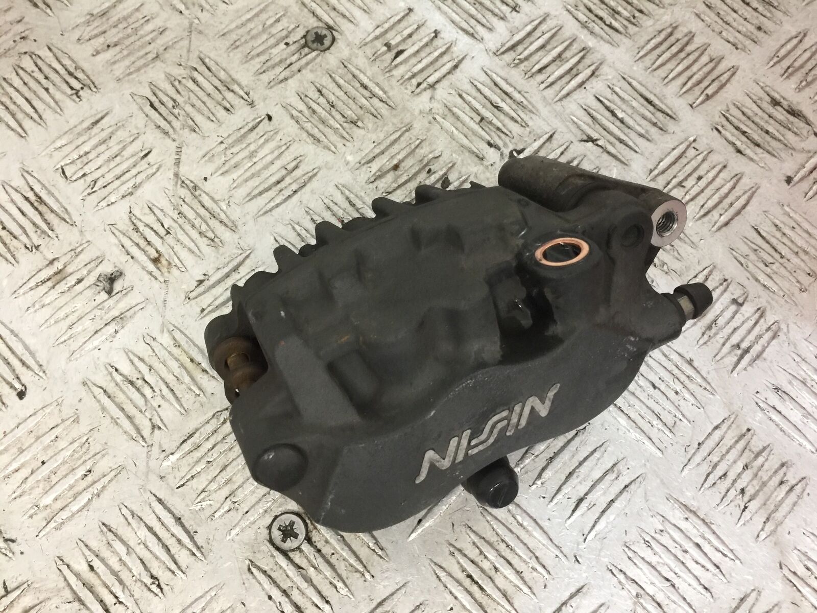 HONDA VFR800 VFR 800 V TEC FRONT RIGHT CALIPER  YEAR 2002 (STOCK 785)