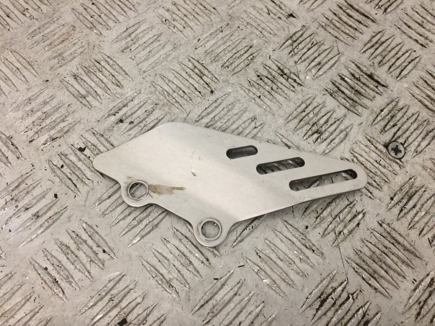 KAWASAKI ZZR1400 ZZR 1400 HEEL PLATE  YEAR 2011 (STOCK 802)