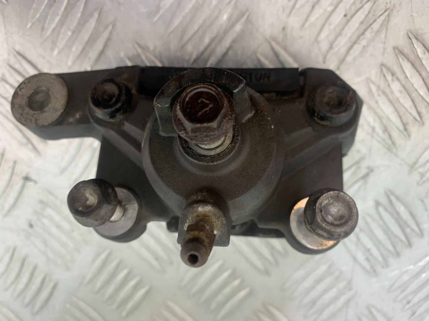 SUZUKI GSXR600 GSXR 600 K1 K2 K3 REAR CALIPER 1999-03 (CMB1284)