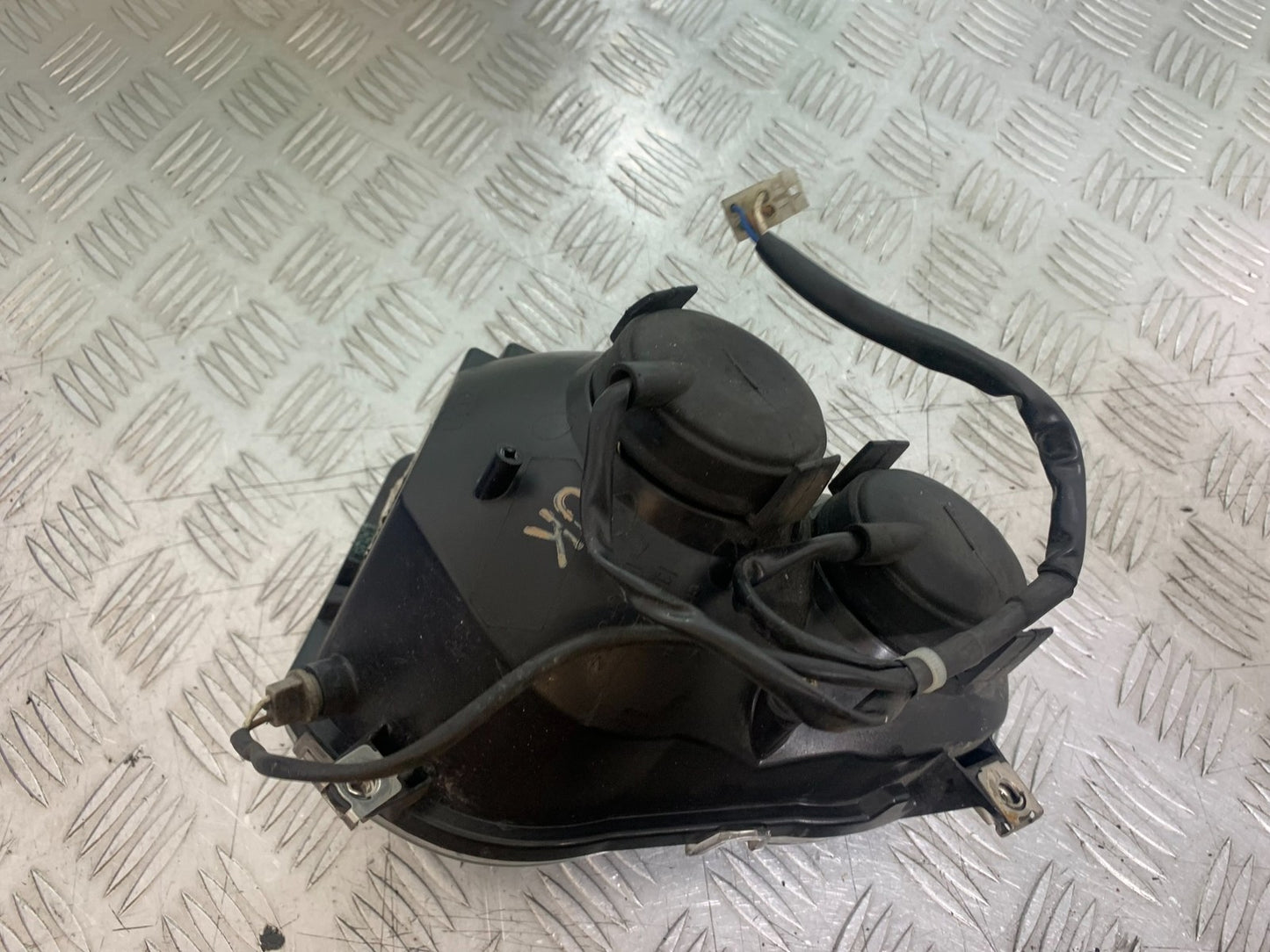 KTM 990 SUPER DUKE HEADLIGHT  YEAR 2007-2011  (CMB1207)
