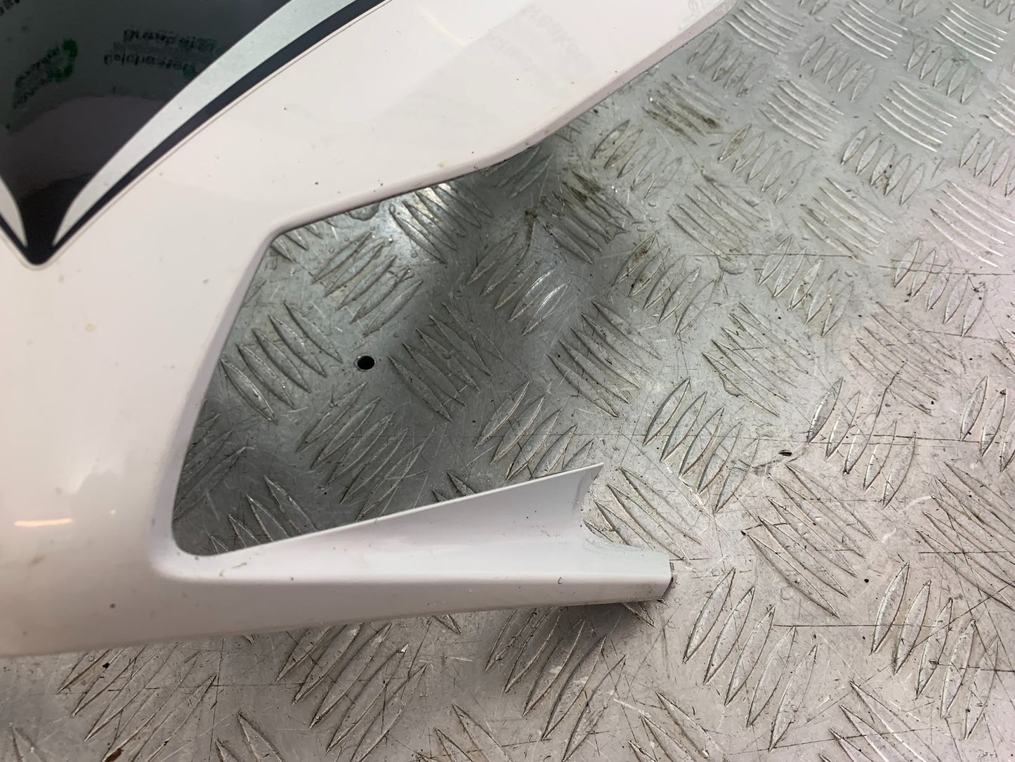 HONDA CBR1000 rr FIREBLADE TOP FAIRING PANEL   YEAR 2012-2016 (CMB1198)