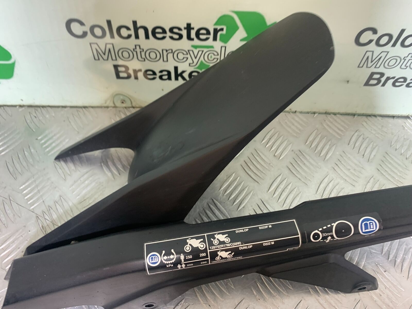 HONDA CBR650 F CBR 650F HUGGER  YEAR 2014-17  (CMB1130)