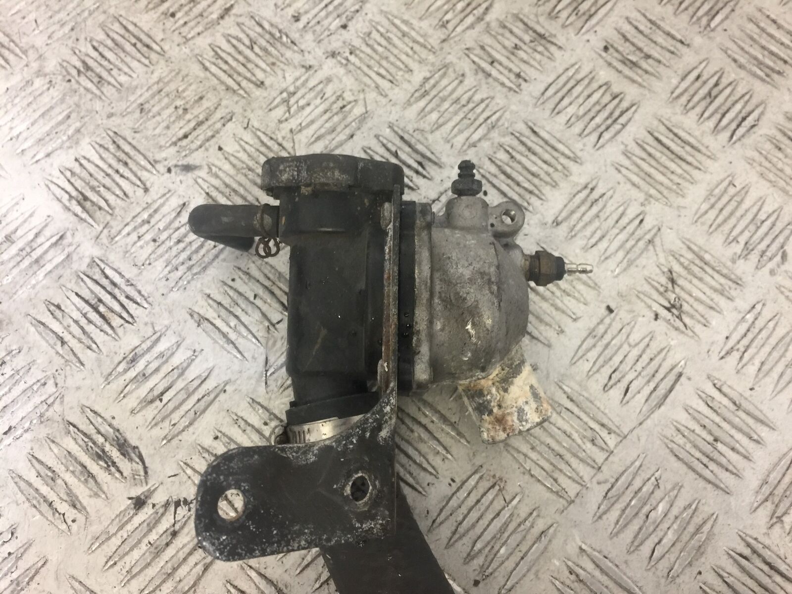 KAWASAKI ZZR1200 ZZR 1200 THERMOSTAT  2002-2005 (STOCK 678)