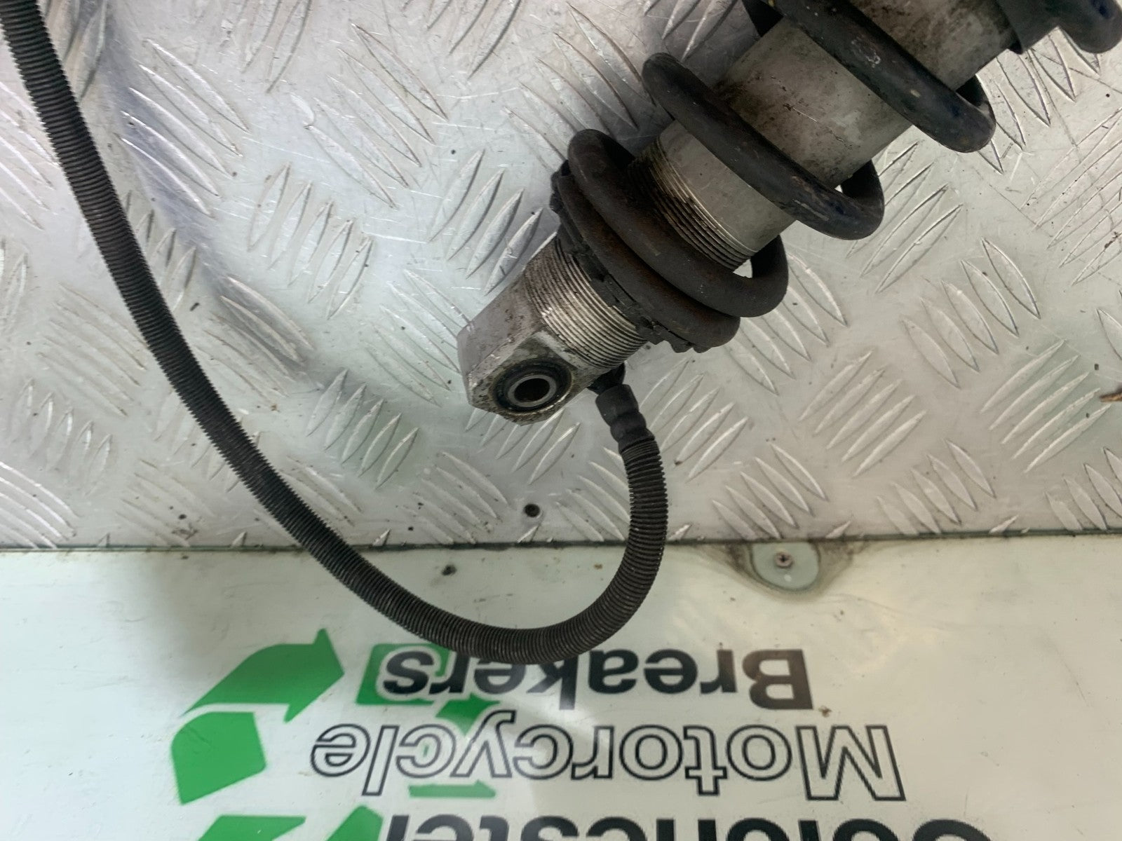 KAWASAKI ZX6R ZX6 F REAR SHOCK AND LINKAGE  YEAR 1995-1997 (CMB1169)