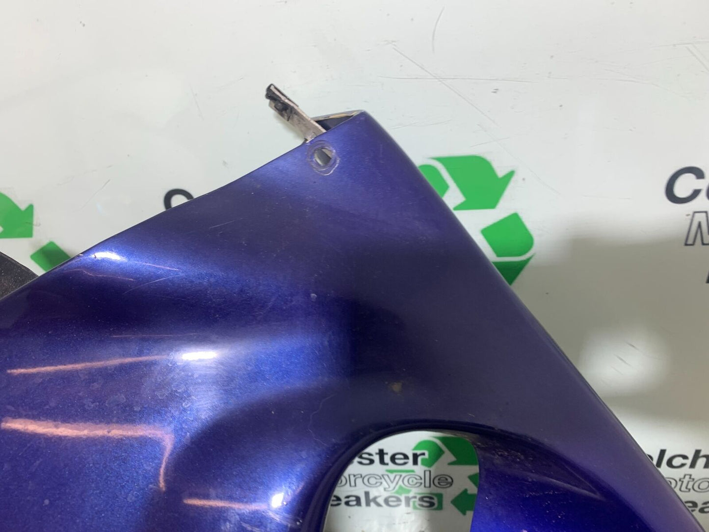 TRIUMPH 955i SPRINT ST LEFT FAIRING PANEL  YEAR 1999-2004 (CMB1124)