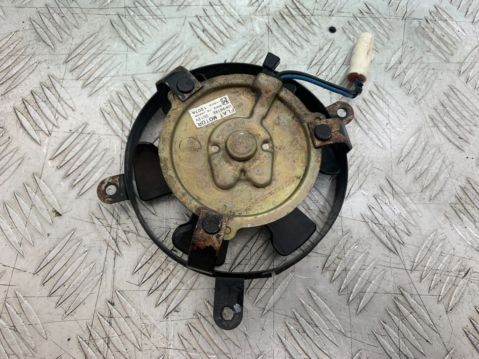 DUCATI 996 SPS 748 916 998 RADIATOR FAN  1999-2000 (CMB1209)