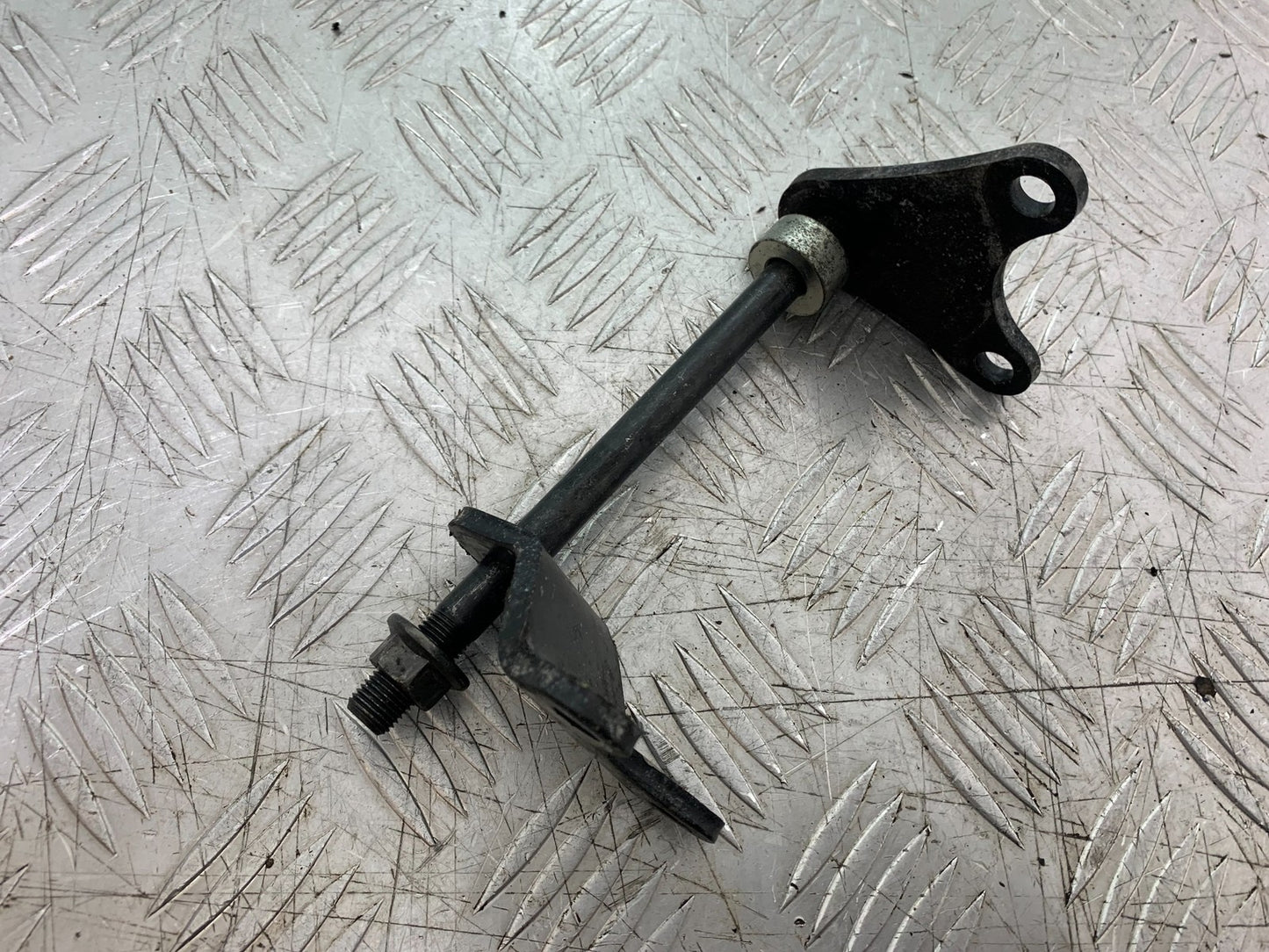 HONDA CBF600 CBF 600 ENGINE BRACKET    YEAR 2004 -07 (CMB1247)