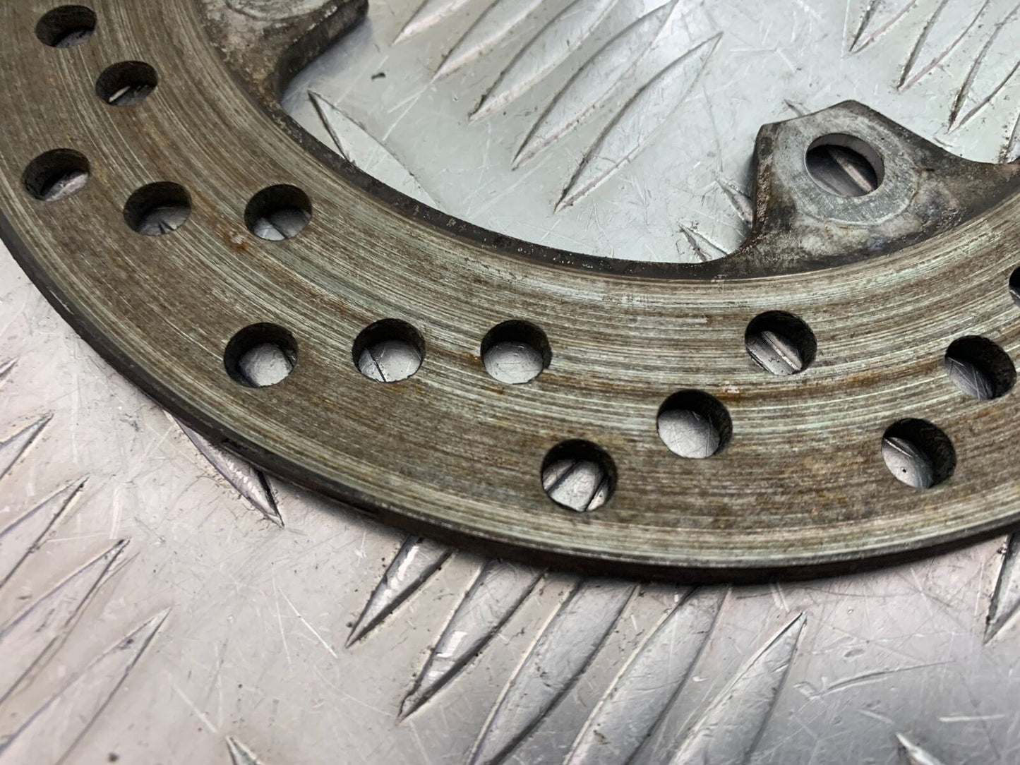 KAWASAKI Z750 Z 750 REAR BRAKE DISC YEAR 2004-2006  (CMB1104)