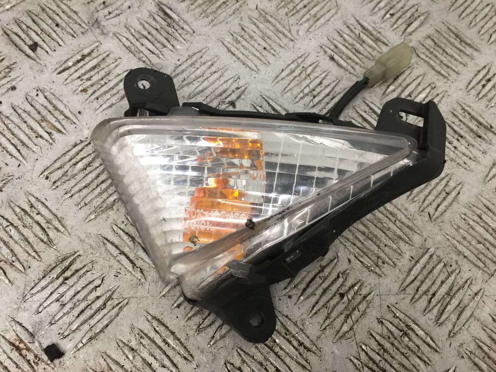KAWASAKI ZX10R ZX10 R FRONT LEFT INDICATOR  2006-2007 (STOCK 895)