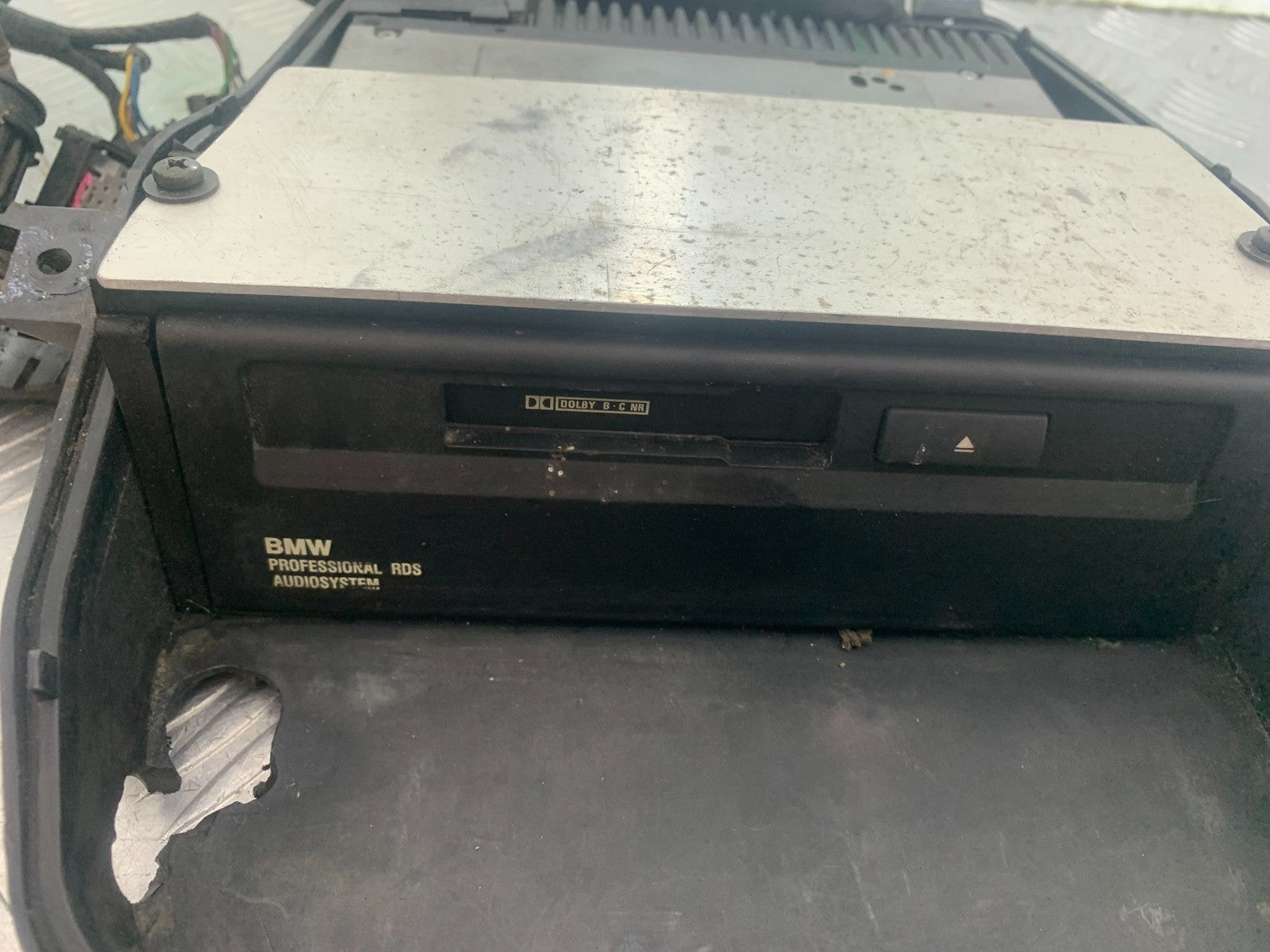 BMW K1200 K 1200 LT CASSETTE PLAYER  YEAR 1999-07 (CMB1271)