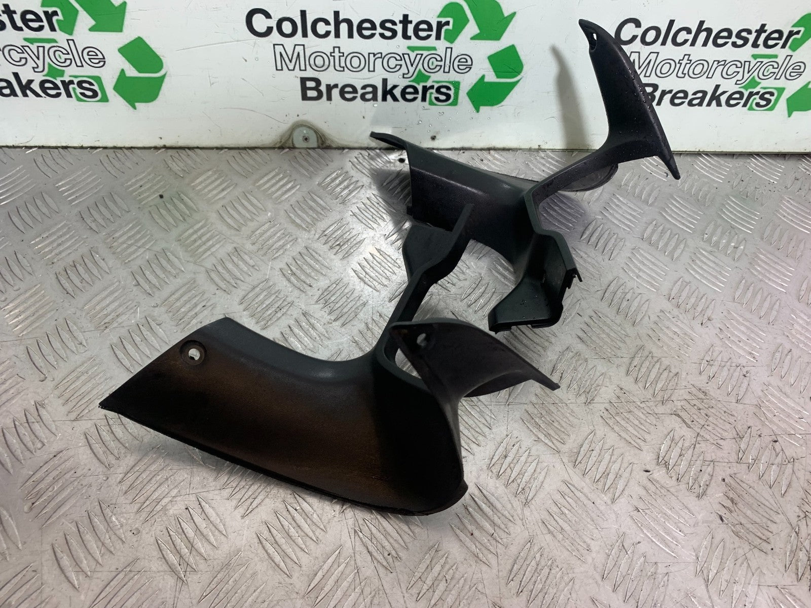 HONDA CBR1100 BLACKBIRD TOP FAIRING INFILLS YEAR 1999-2005 (CMB1232)