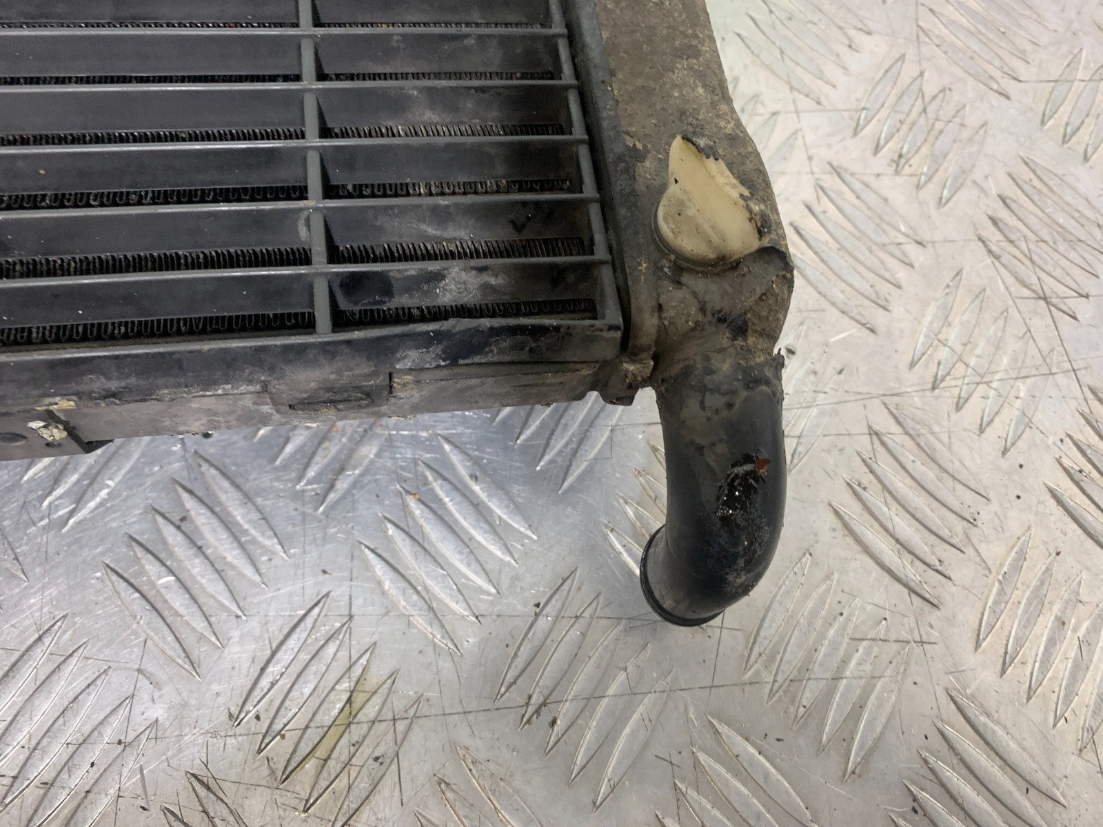 HONDA ST1100 PAN EUROPEAN RADIATOR AND FAN  YEAR 1993-2001 (CMB1195)