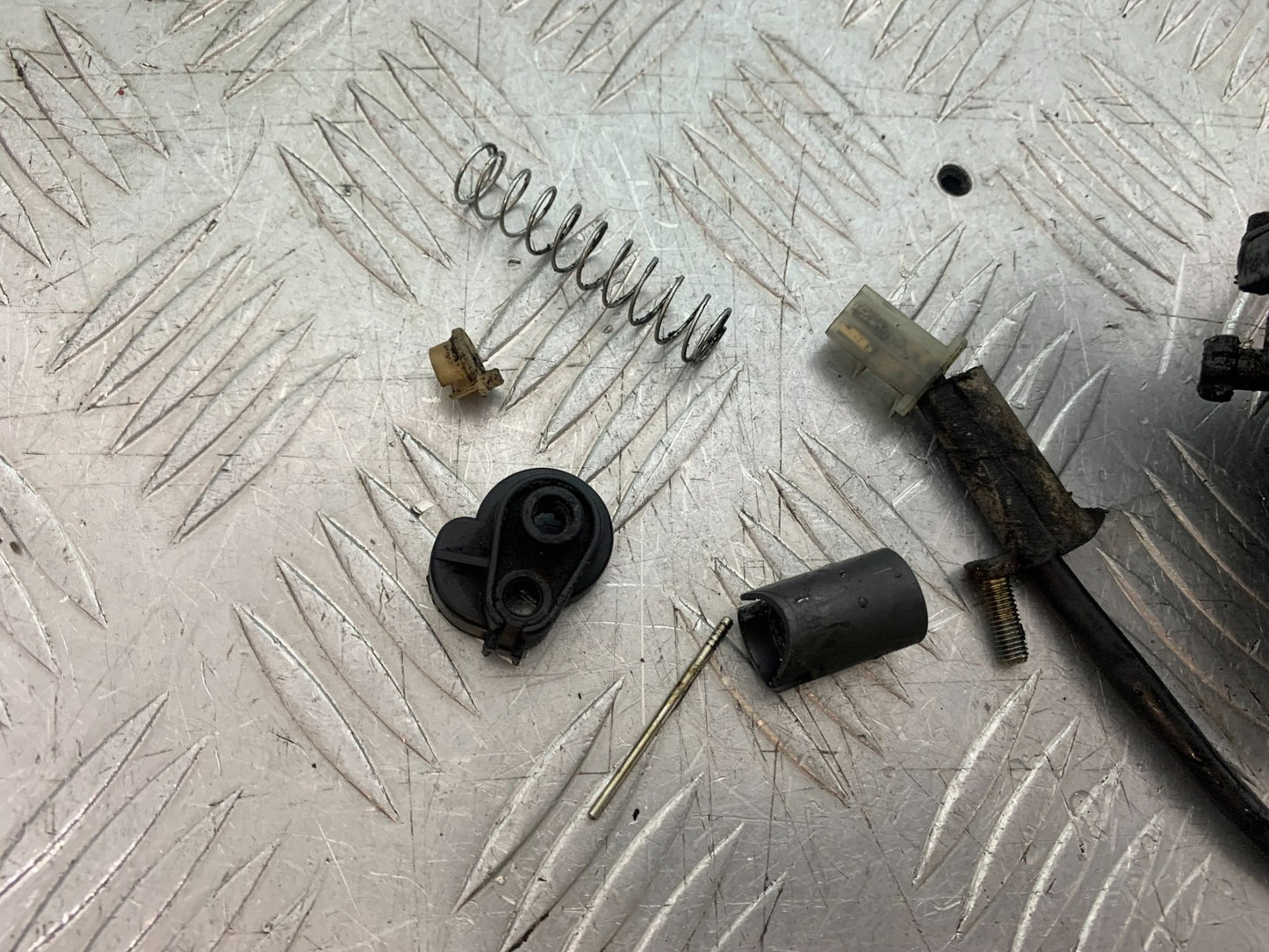 PIAGGIO VESPA LX50 LX S 50 CARB YEAR 2007-2016 (CMB1290)