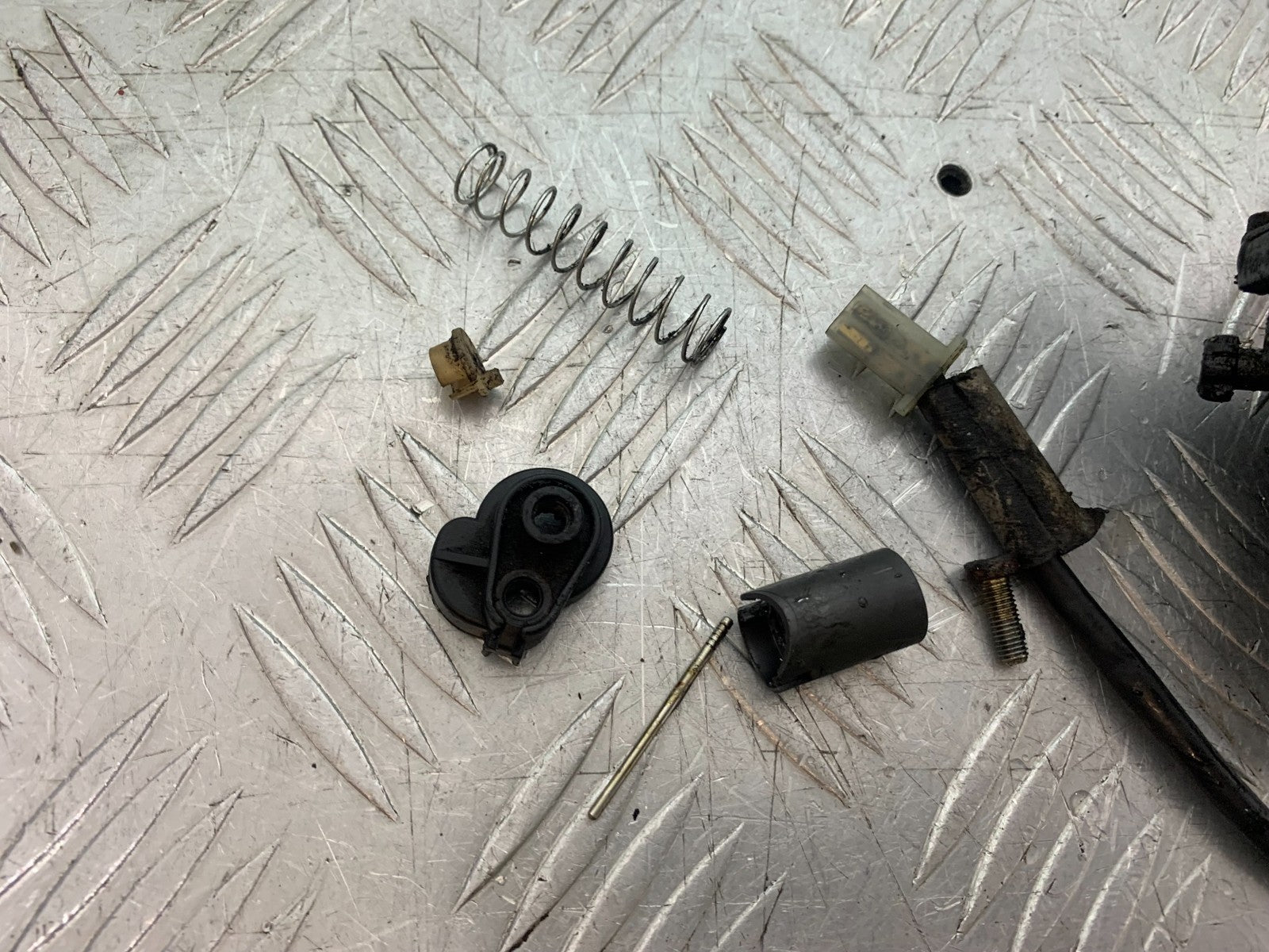 PIAGGIO VESPA LX50 LX S 50 CARB YEAR 2007-2016 (CMB1290)