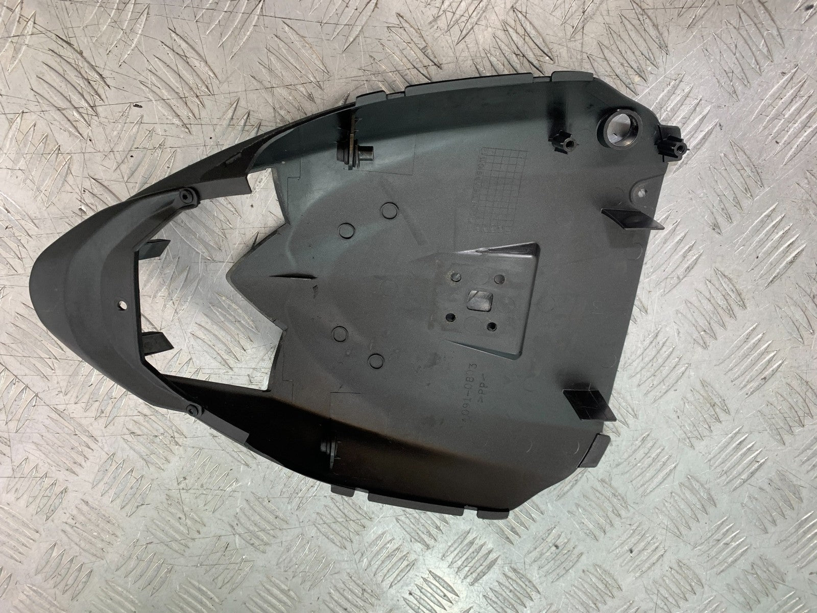 KAWASAKI ZX10R ZX10 R TAIL PIECE  2008-2010 (CMB1301)