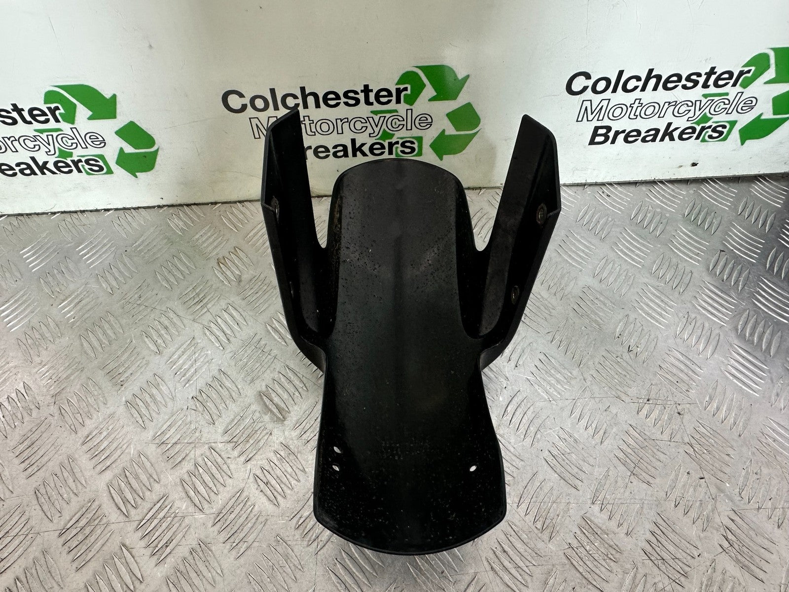 KAWASAKI ER6 F ER6F FRONT MUDGUARD FENDER YEAR 2005-2008 (CMB1178)