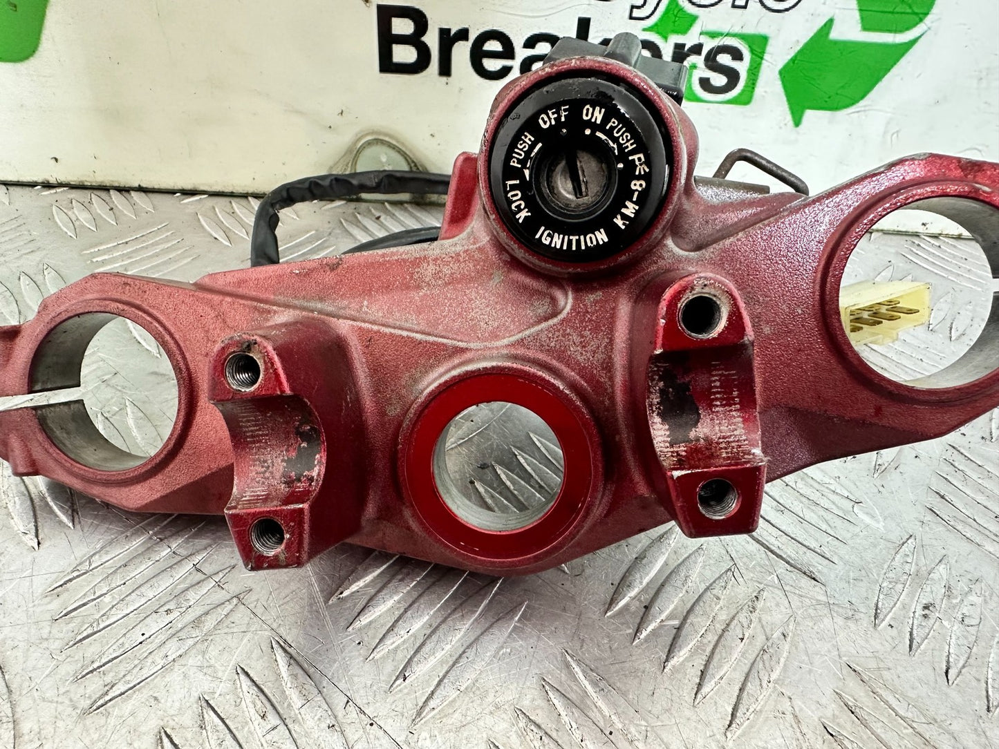 KAWASAKI ER6 F ER6F TOP YOKE AND IGNITION (NO KEY) YEAR 2005-2008 (CMB1178)