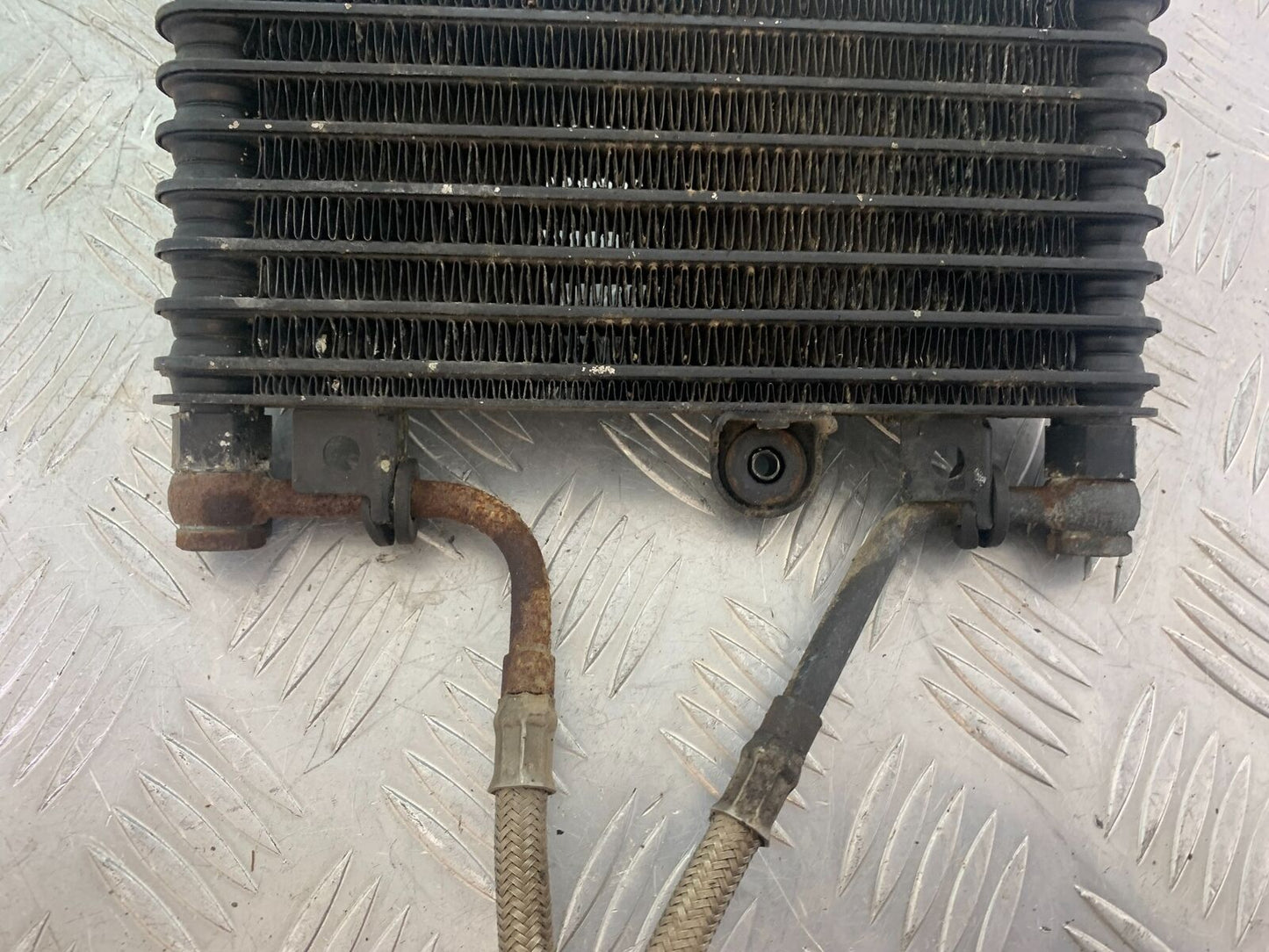 TRIUMPH 955i SPRINT ST OIL COOLER AND LINES  YEAR 1999-2004 (CMB1124)