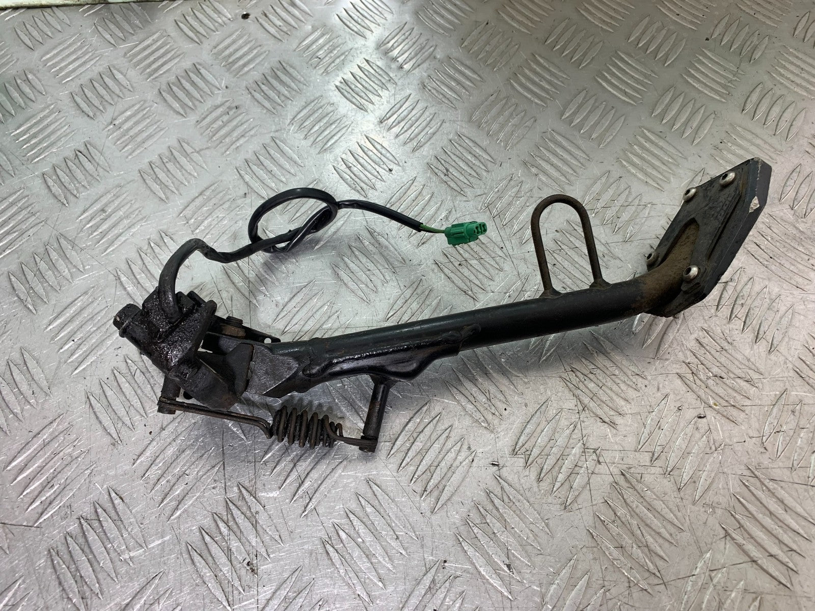 SUZUKI DL1000 V-STROM SIDE STAND AND BRACKET  YEAR 2014-2019 (CMB1325)