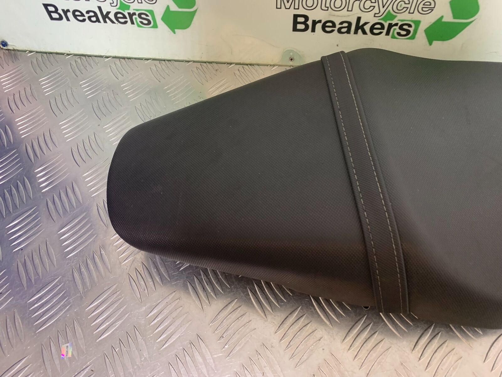 HONDA CBR650 F CBR 650F SEAT  YEAR 2014-2017  (STOCK 998)